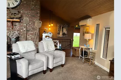 615 Arrowhead Road, Camano Island, WA 98282 - Photo 36