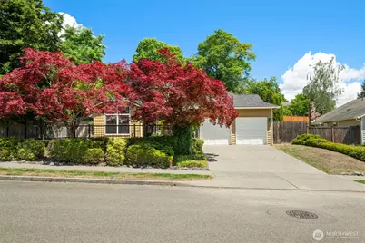 4929 Enetai Avenue NE, Tacoma, WA 98422 - Photo 4