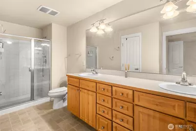 10700 SE 260th Street #E103, Kent, WA 98030 - Photo 26