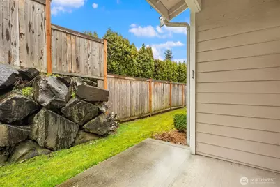 10700 SE 260th Street #E103, Kent, WA 98030 - Photo 32