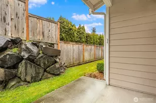 10700 SE 260th St, Kent, WA 98030 - Photo 32