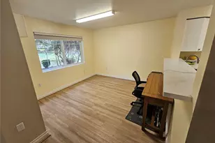 13306 SE 272nd St, Kent, WA 98042 - Photo 8