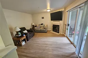 13306 SE 272nd St, Kent, WA 98042 - Photo 4