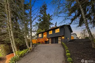 7211 182nd St SW, Edmonds, WA 98026 - Photo 2