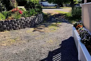 5545 Hillvue Rd, Blaine, WA 98230 - Photo 4