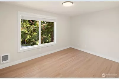 845 Kirkland Way, Kirkland, WA 98033 - Photo 32