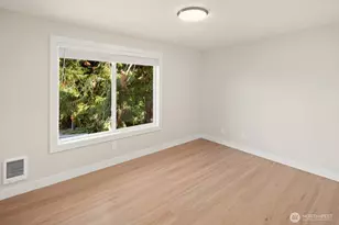 845 Kirkland Way, Kirkland, WA 98033 - Photo 32