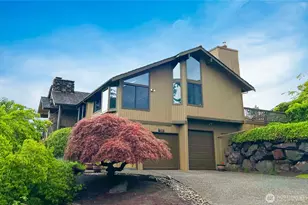 4730 154th Pl SE, Bellevue, WA 98006 - Photo 2