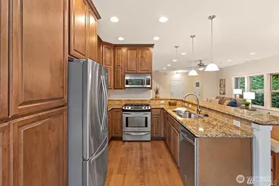 21900 SE 242nd Street #D3, Maple Valley, WA 98038 - Photo 8