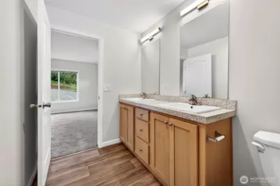 10421 363rd Street Ct E, Eatonville, WA 98328 - Photo 16