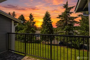 14221 NE 181st Pl, Woodinville, WA 98072 - Photo 1