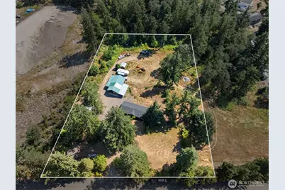 12441 133rd Avenue SE, Rainier, WA 98576 - Photo 2