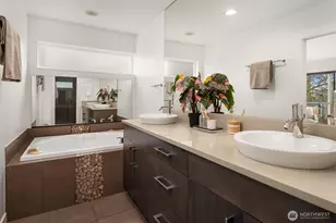 1615 E Columbia St, Seattle, WA 98122 - Photo 16