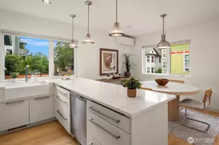1615 E Columbia St, Seattle, WA 98122 - Photo 10