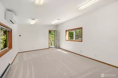 4835 Forest Avenue SE, Mercer Island, WA 98040 - Photo 26