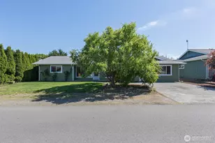 717 E Spruce St, Sequim, WA 98382 - Photo 24