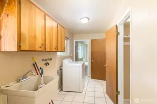 717 E Spruce St, Sequim, WA 98382 - Photo 20
