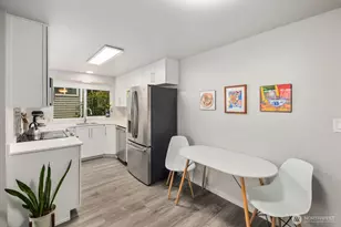 1729 18th Ave, Seattle, WA 98122 - Photo 12