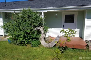 220 Grand Army, Westport, WA 98595 - Photo 2