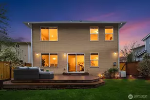 2016 250th Pl SE, Sammamish, WA 98075 - Photo 36