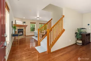2016 250th Pl SE, Sammamish, WA 98075 - Photo 4