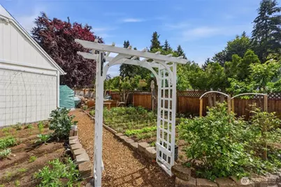 6878 Helena Drive NE, Bremerton, WA 98311 - Photo 6