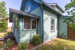 221 W 15th St, Port Angeles, WA 98362 - Photo 4