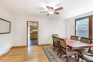 221 W 15th St, Port Angeles, WA 98362 - Photo 16