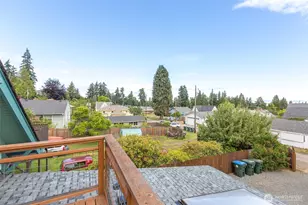 221 W 15th St, Port Angeles, WA 98362 - Photo 26