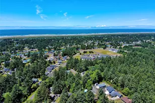 372 Eridani Loop SE, Ocean Shores, WA 98569 - Photo 36