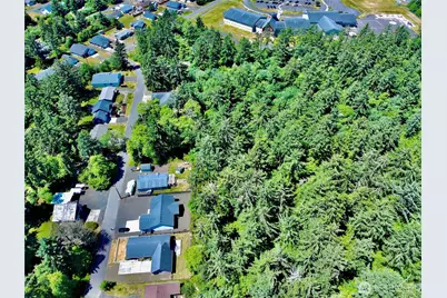 372 Eridani Loop SE, Ocean Shores, WA 98569 - Photo 32