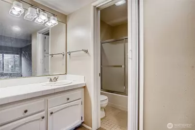 11506 NE 128th Street #17, Kirkland, WA 98034 - Photo 18