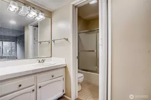 11506 NE 128th St, Kirkland, WA 98034 - Photo 18