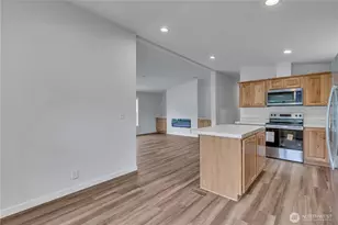 1510 Maple Ln, Kent, WA 98030 - Photo 12