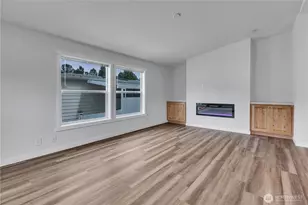 1510 Maple Ln, Kent, WA 98030 - Photo 6