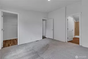 1510 Maple Ln, Kent, WA 98030 - Photo 14