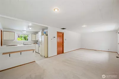15821 14th Avenue SW, Burien, WA 98166 - Photo 18