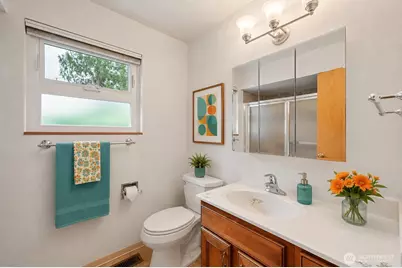 15821 14th Avenue SW, Burien, WA 98166 - Photo 12