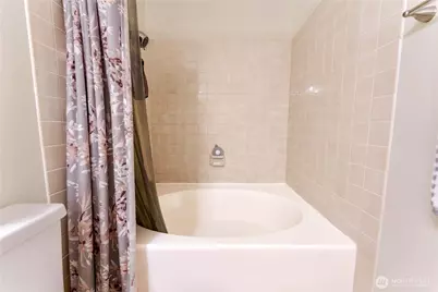 907 N 163rd Street #A32, Shoreline, WA 98133 - Photo 16