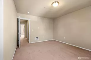 5305 Military Rd E, Tacoma, WA 98446 - Photo 24