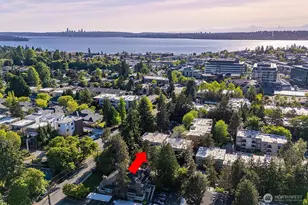 746 Kirkland Cir, Kirkland, WA 98033 - Photo 1
