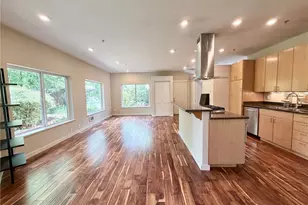 10021 7th Ave NW, Seattle, WA 98177 - Photo 2
