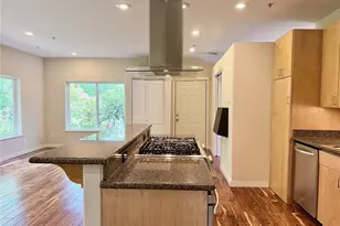 10021 7th Ave NW, Seattle, WA 98177 - Photo 12
