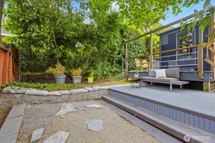 2804 Prosch Ave W, Seattle, WA 98119 - Photo 28