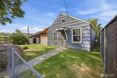 620 S Chelan Avenue, Wenatchee, WA 98801 - Photo 4