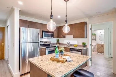 626 4th Avenue W #104, Seattle, WA 98119 - Photo 12