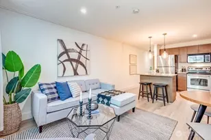 626 4th Ave W, Seattle, WA 98119 - Photo 6