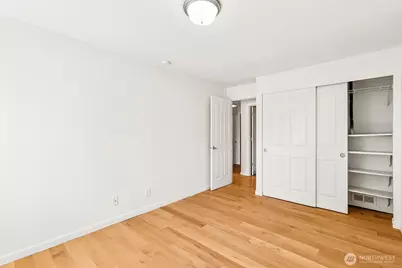 717 NW 70th Street #203, Seattle, WA 98117 - Photo 20