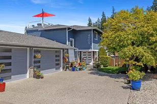 4909 Chinook Dr, Everett, WA 98203 - Photo 1