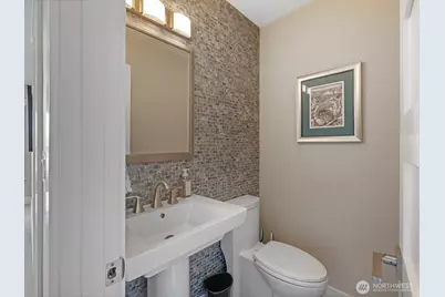 4909 Chinook Drive, Everett, WA 98203 - Photo 10
